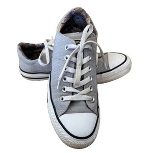 Women’s Converse Gray Size 7